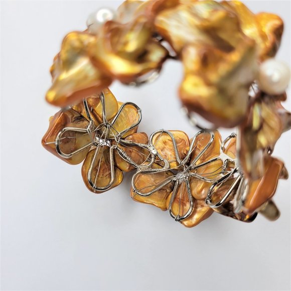 Orange Adjustable Cuff Bracelet with with Dyed Shell Petals & Pearls Bangle - Picture 11 of 15